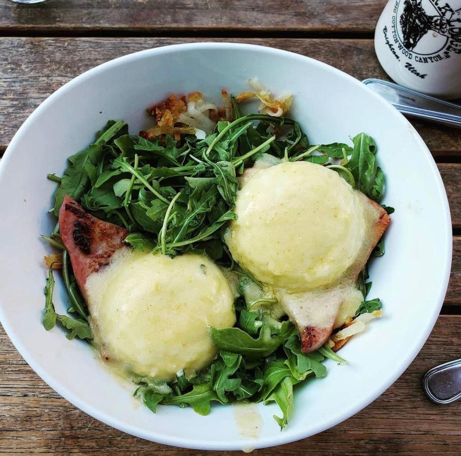 Silver Fork Lodge & Restaurant Brighton 외부 사진
