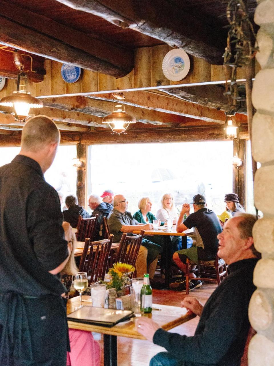 Silver Fork Lodge & Restaurant Brighton 외부 사진